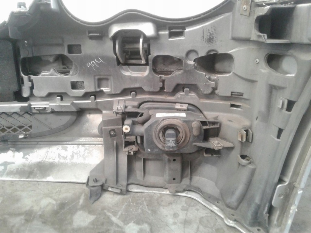 фото №6, Бампер перед передний омыватель mercedes w203