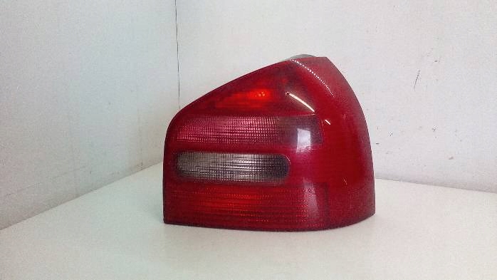 фото №8, Лампа права задня audi a3 8l