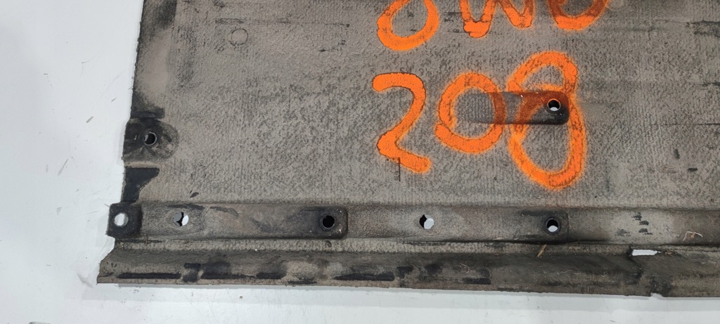 фото №5, Защита подвеска правая большая audi a4 b9 a5 8w 8w0825208