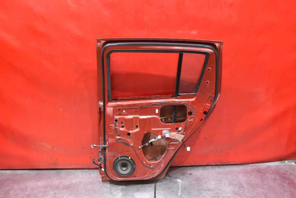фото №13, Дверь правое задняя задние zfmc suzuki swift 4 iv mk6 04-10