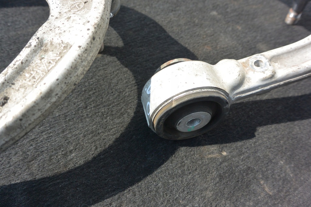 фото №12, Важіль верхній перед kpl mercedes gl x164 ml x164