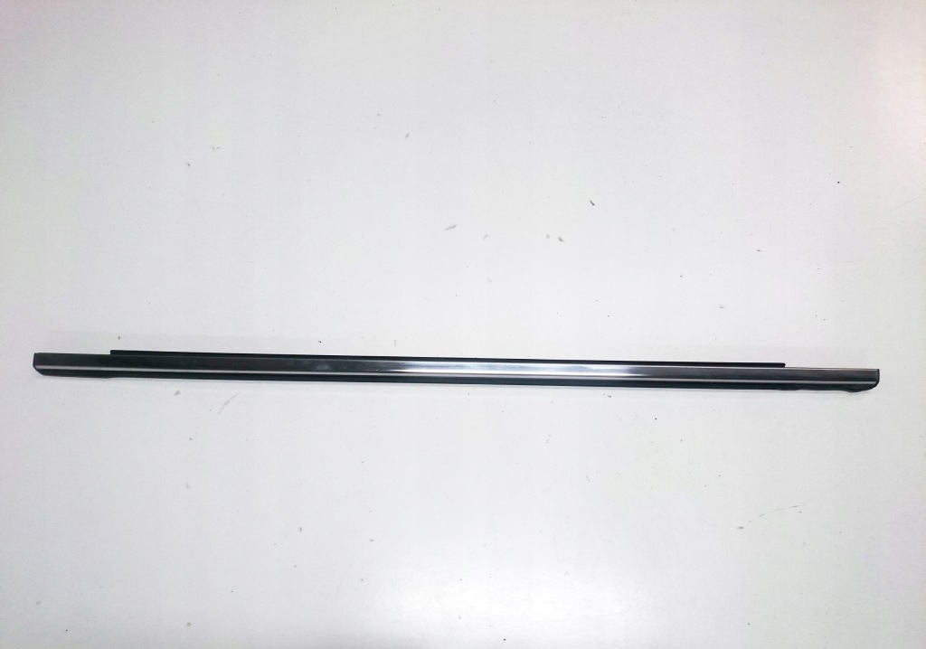 фото №1, Молдинг zbierająca лівий перед lancia voyager