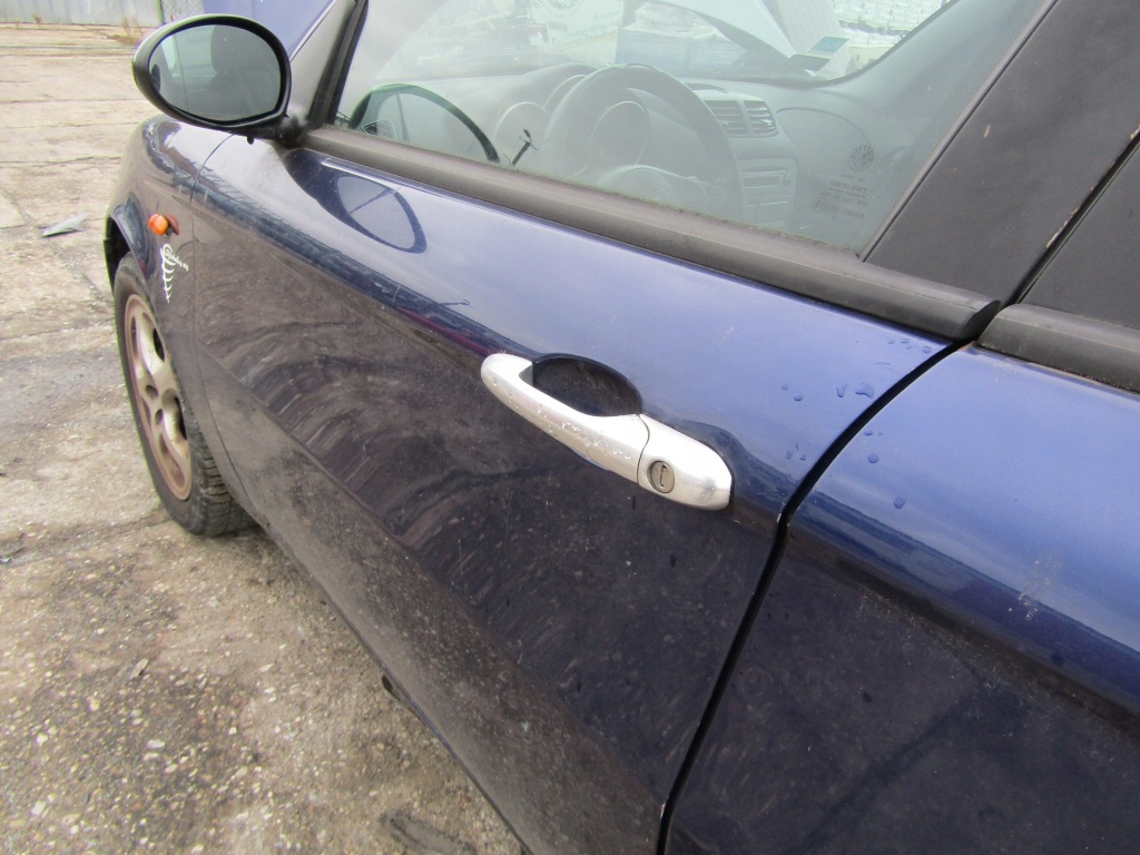 Alfa romeo 147 дверь перед левая 01-04 5d 895 895/a blu casual в Украине