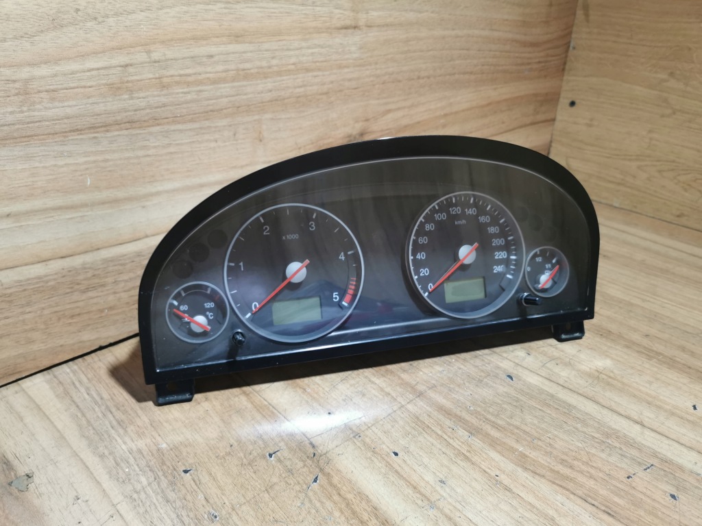 фото №1, Счетчик mondeo mk3 2.2 tdci 6s7t10849aa