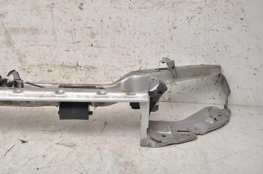 фото №7, Volvo s40 ii v50 pas передний усилитель