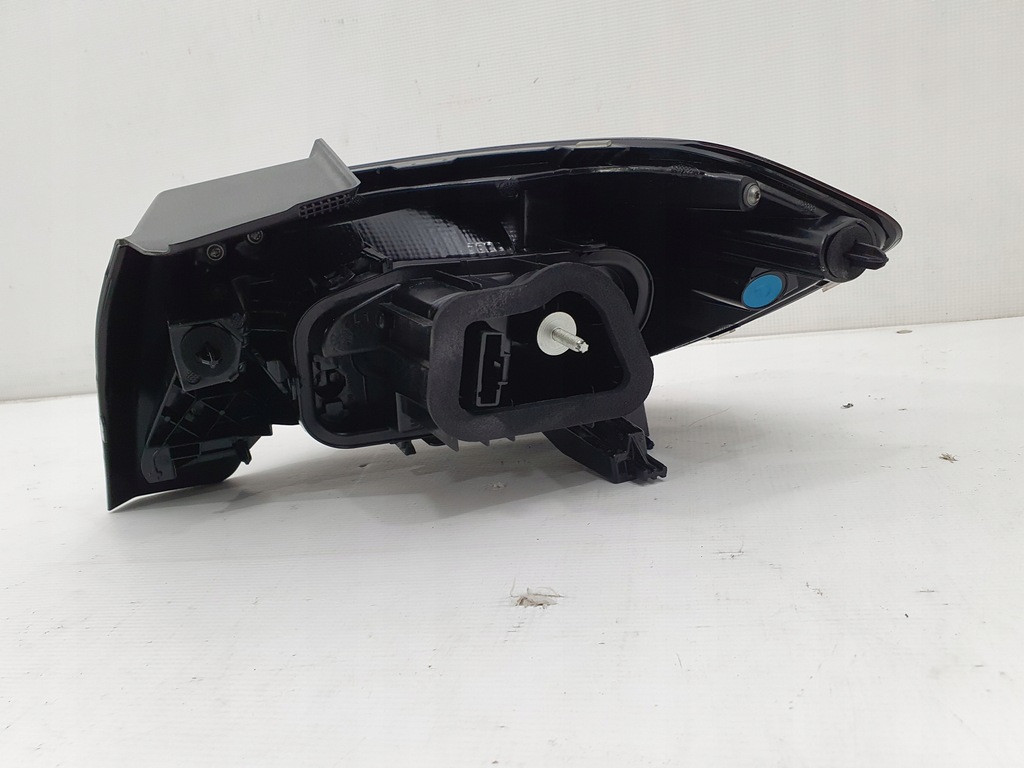 фото №8, Opel corsa f 19- лампа задня ліва лівий 39162662