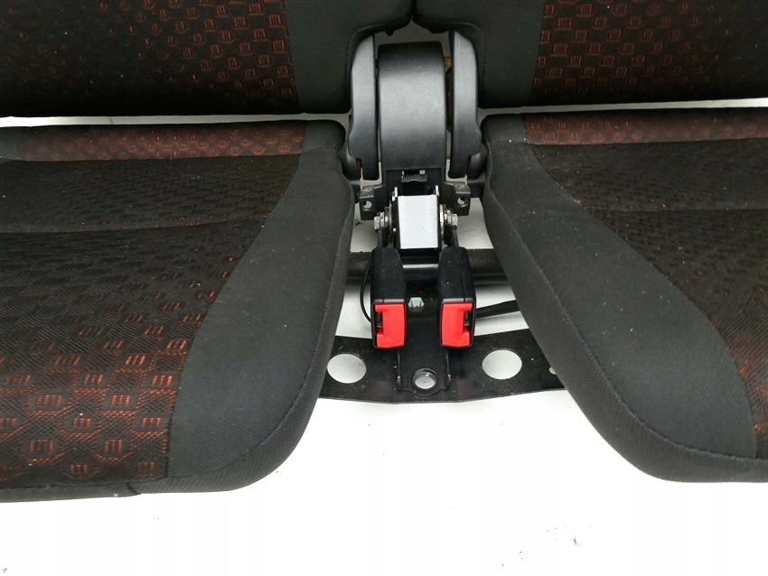 фото №4, Заднее сиденье задняя сиденья toyota verso 2009-2018 rok