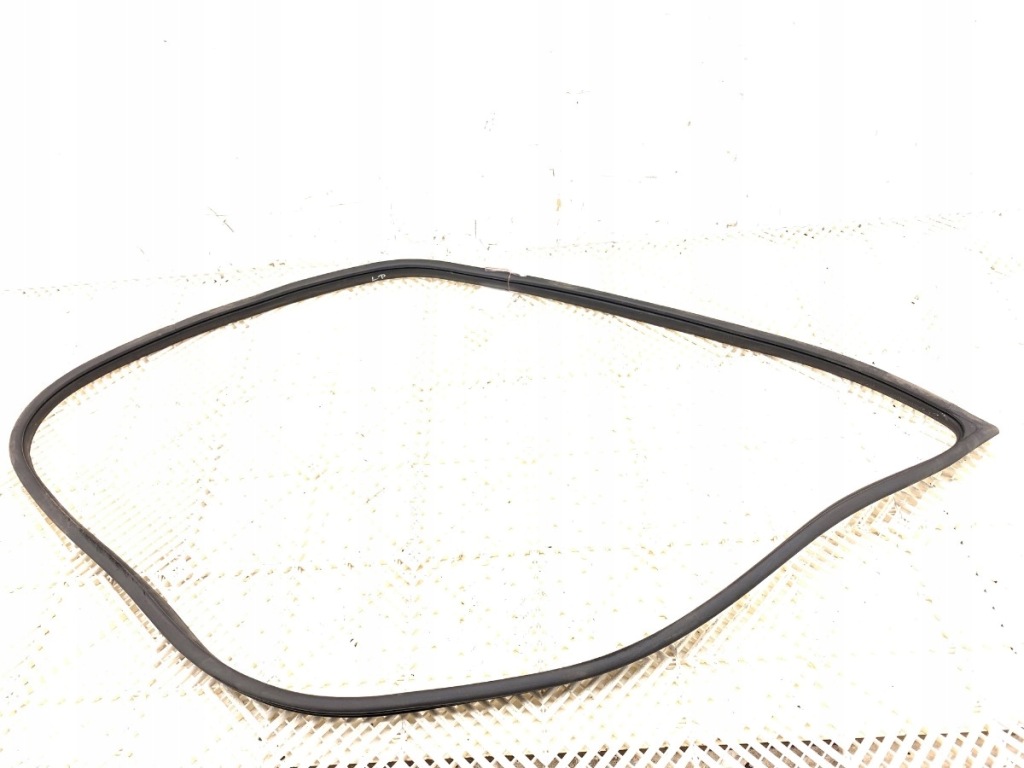 фото №1, Прокладка дверь перед левая kia sportage iv suv