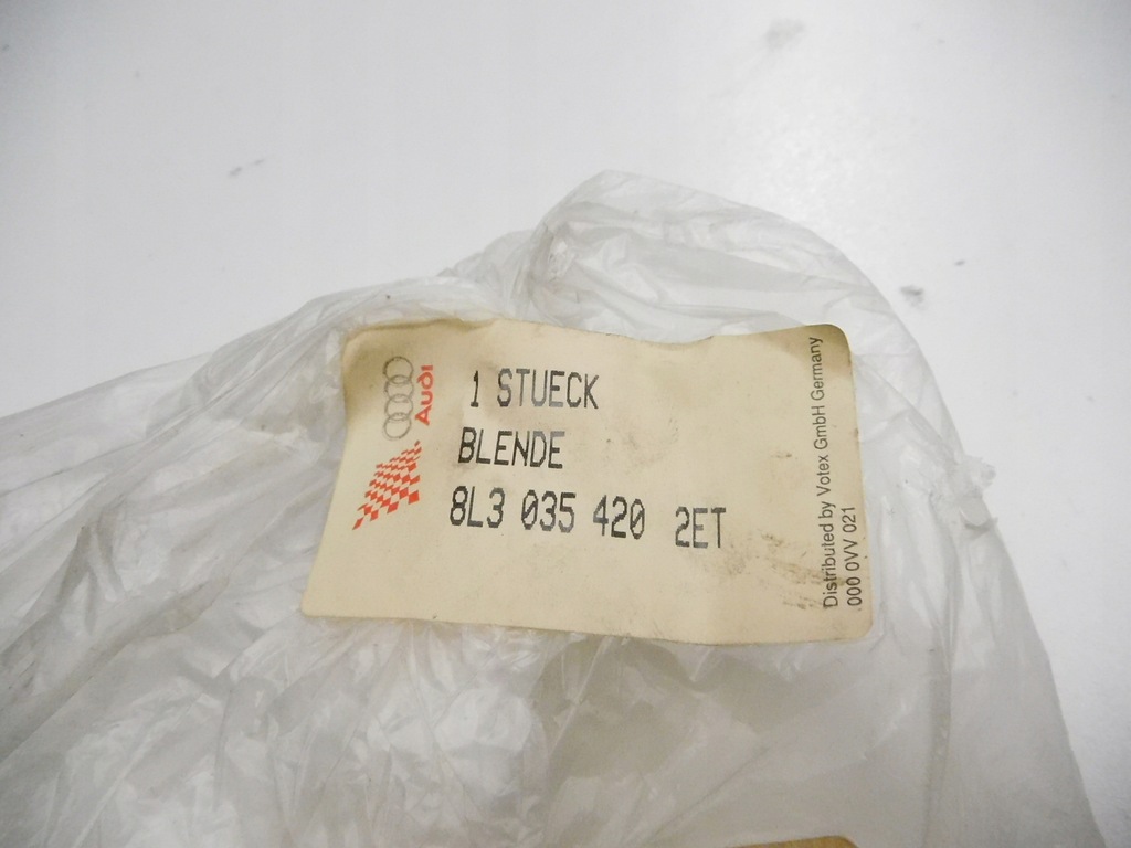 фото №10, Накладка динаміка двері audi s3 8l3035420