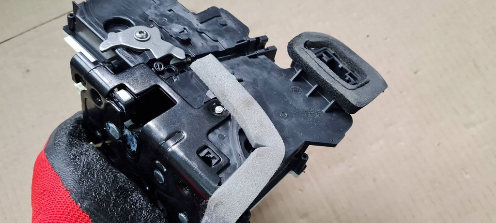 фото №8, Sq8 4m rsq8 q8 замок двері правий задня 9 pin 24r 4k0839016p a6 c8 a7