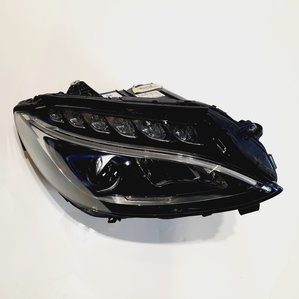 фото №1, Mercedes c-klasa w205 лампа передня права hybrid led high performance