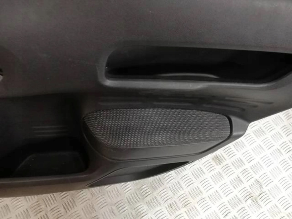 фото №2, Обшивка дверь задний правый c4 cactus 98011898zd