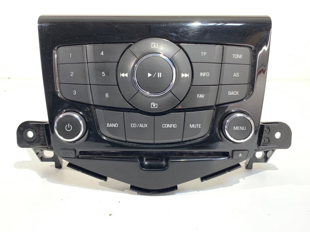 Купити Панель керування радіо chevrolet cruze 94563267 хетчбек