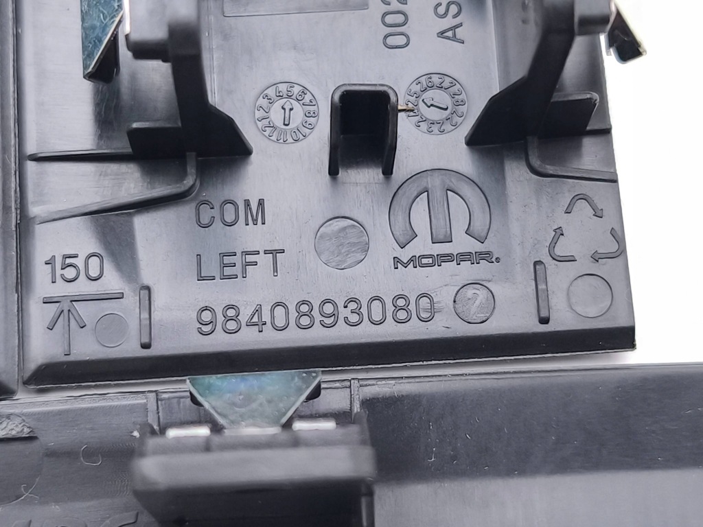 Peugeot 3008 iii переключатель окон 2025 9843784580 в Украине