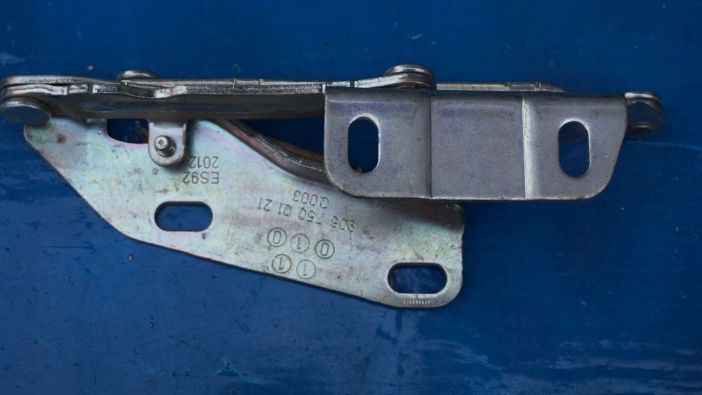 фото №1, Mercedes sprinter 906 - правий петля капот