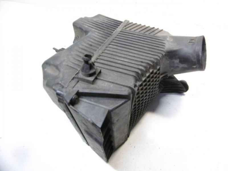 фото №1, Scenic ii корпус фильтра 8200166611 1,5dci