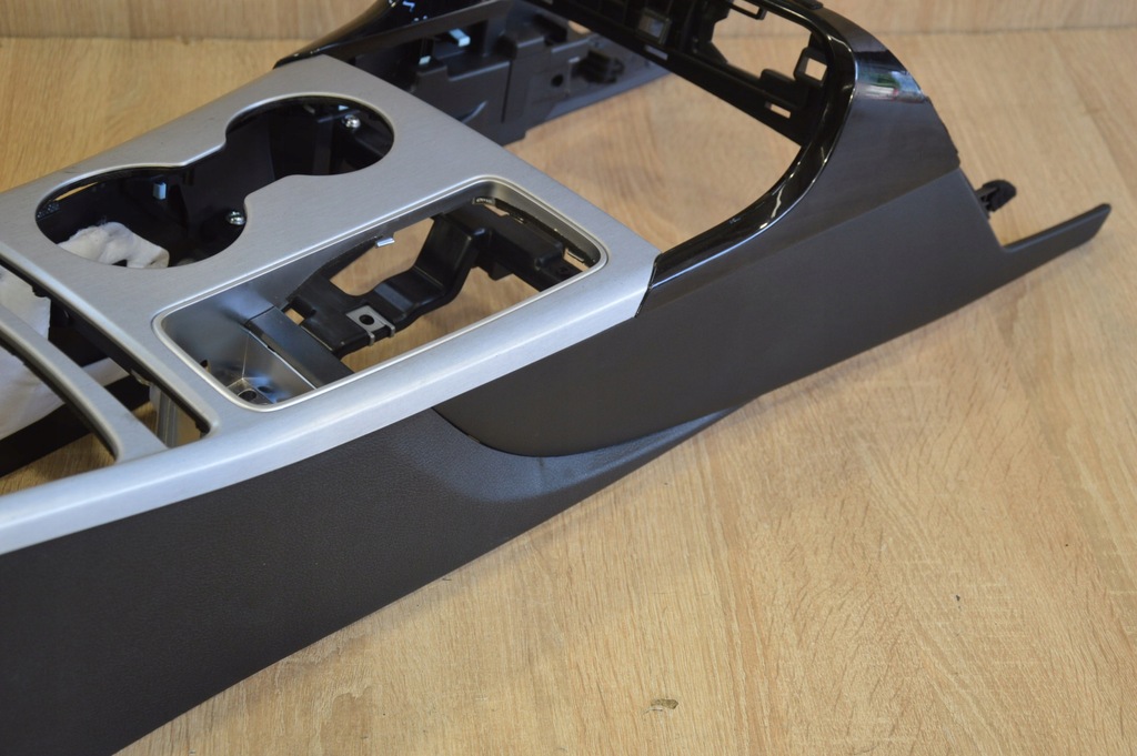 фото №7, Туннель рамка накладка kia stinger