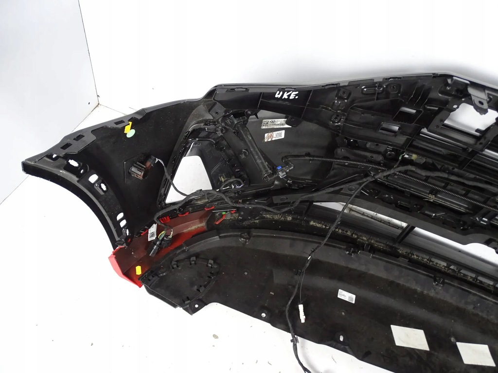 фото №11, Бампер передний audi e-tron 4ke s-line 4ke807437c 4ke s-21