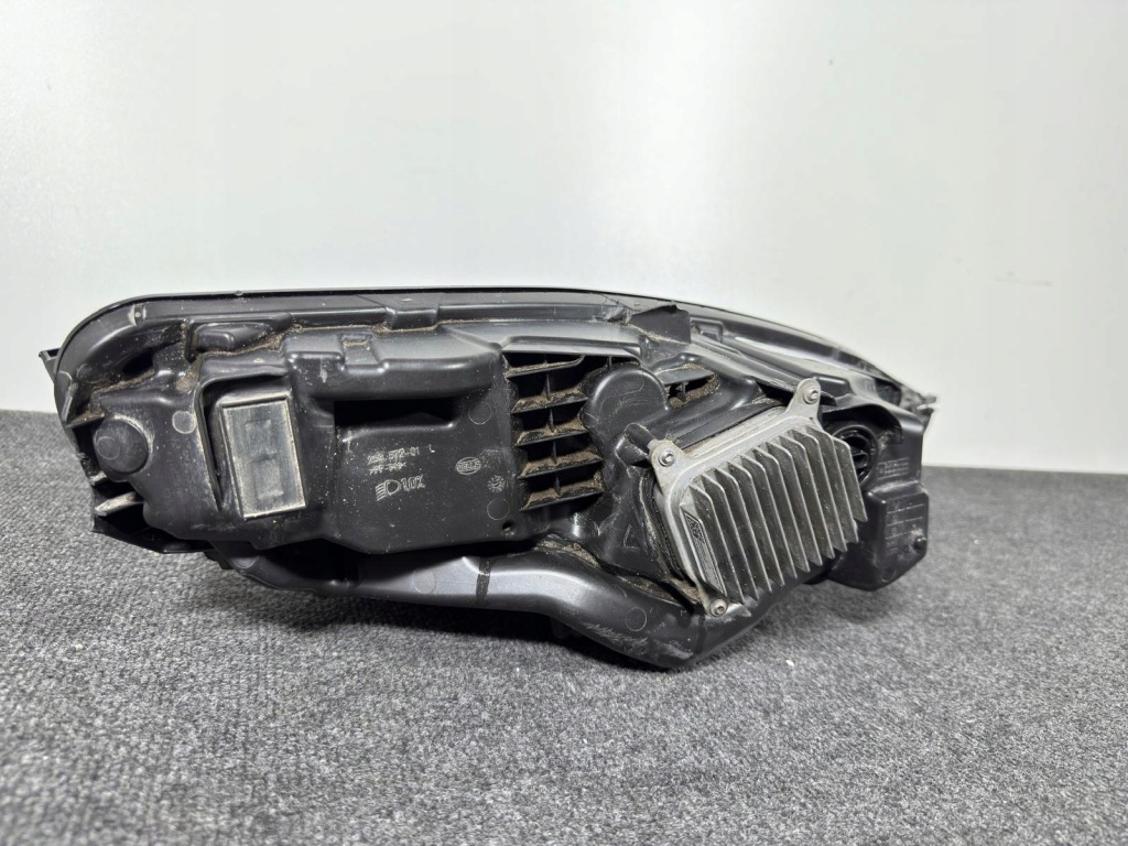 фото №10, Tesla model s лампа левая левый перед передняя plaid 1563713-95-c ładna eu