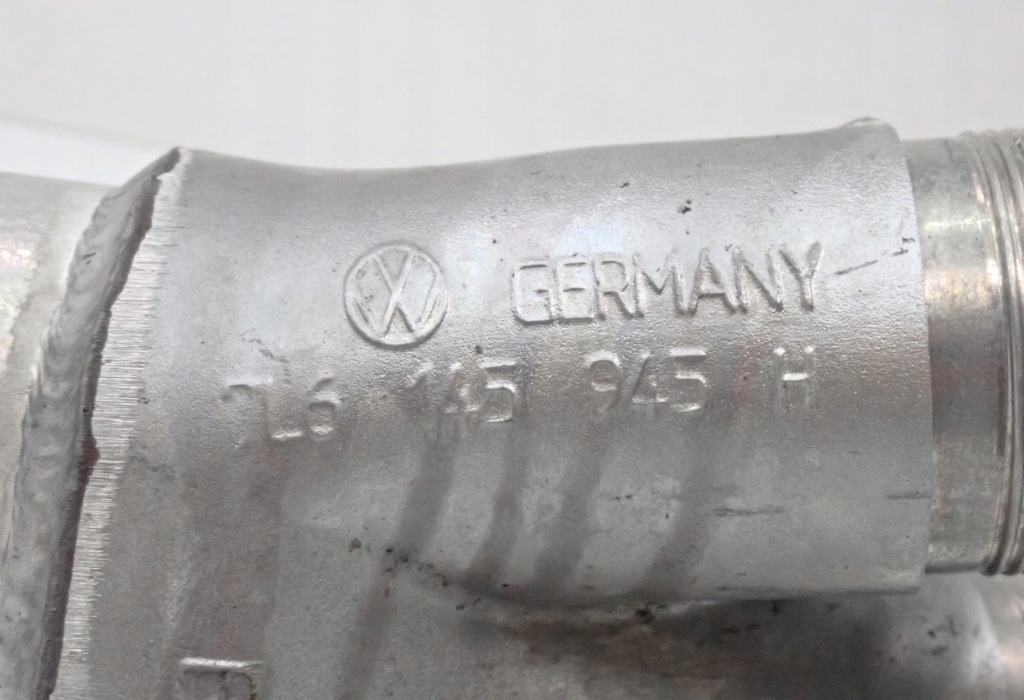 Труба интеркулер 3.0tdi audi q7 4l 7l6145941k Оригинал