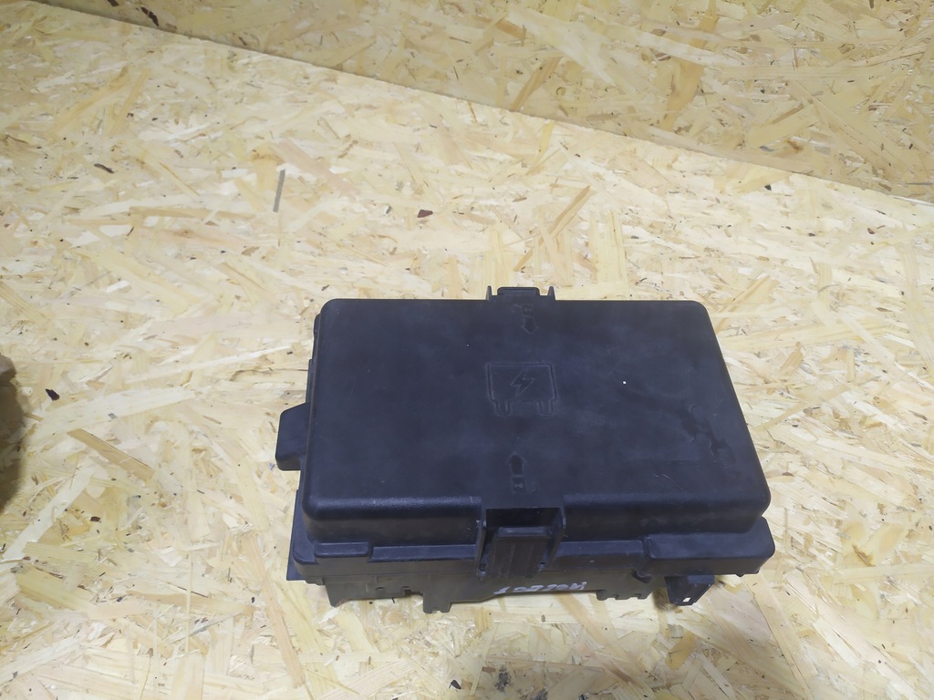 фото №2, Корпус предохранителей koleos ii