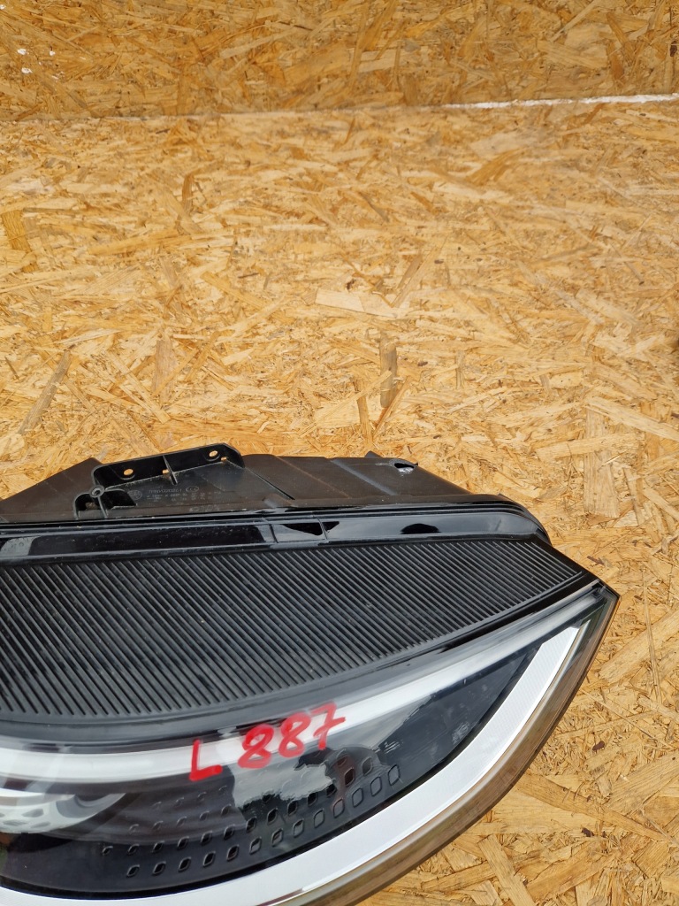 фото №8, Vw id3 id.3 лампа правая перед передняя eu 10v941036c vw310hl top rh