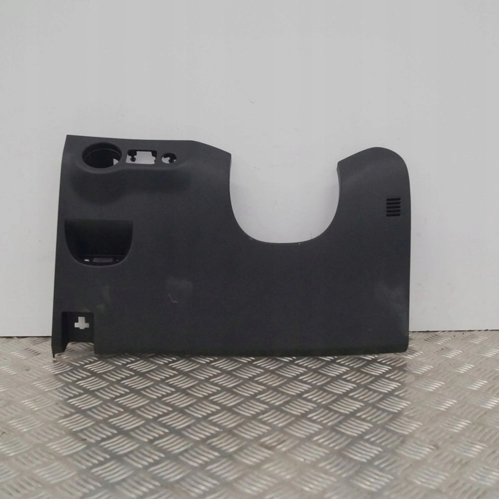 фото №1, Dodge challenger 2016 element панели приборной панели / dół