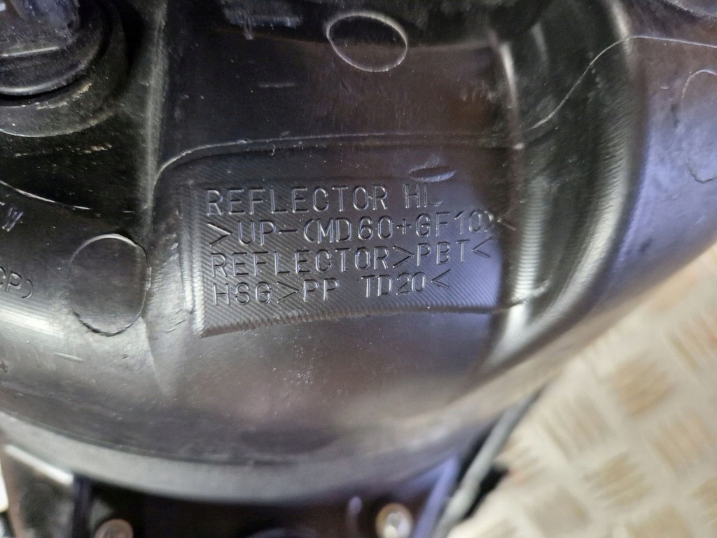 фото №5, Лампа левая передняя mitsubishi space star 2012r-