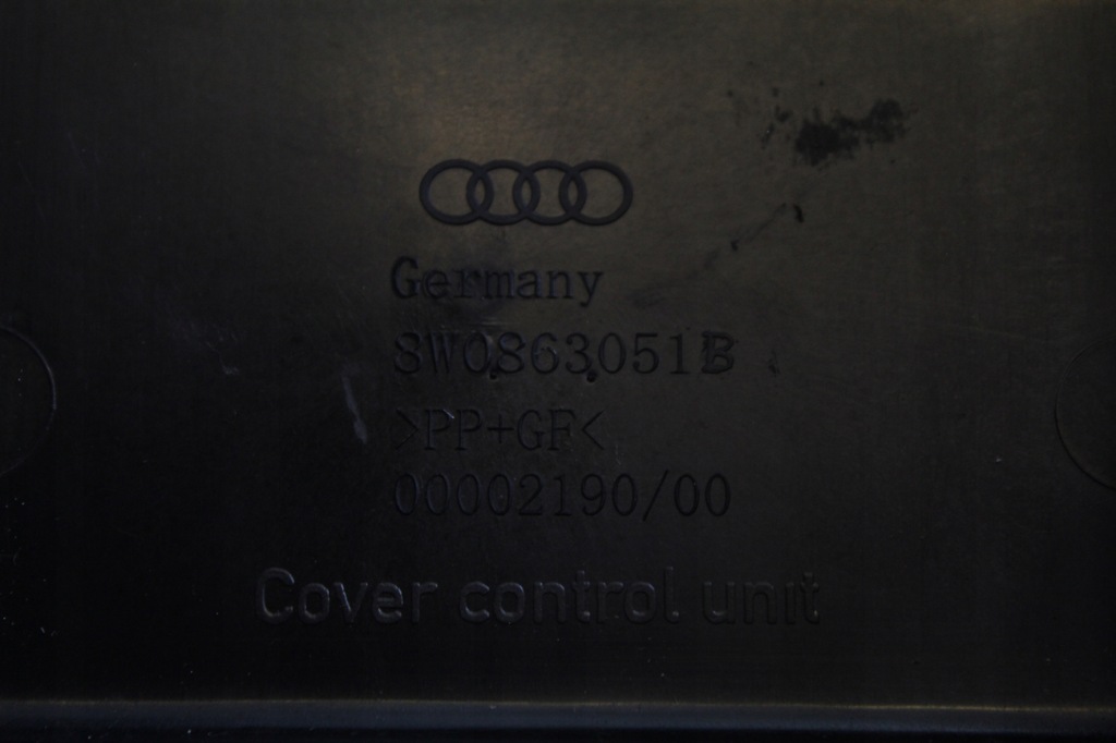 фото №9, Audi a4 b9 8w захист кронштейн домкрата 16r