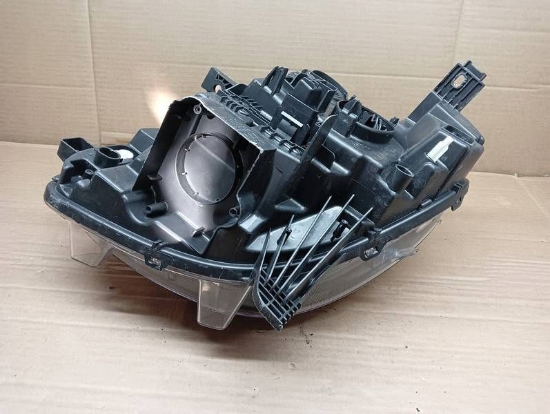 фото №11, M32 лампа правая перед передняя smart fortwo 260107025r a4538201839