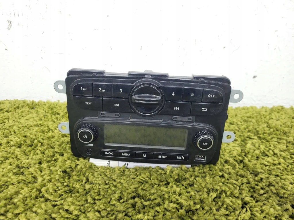 фото №1, Радио bt usb aux smart for four forfour ii 2 w453 c463 453 14- oryg