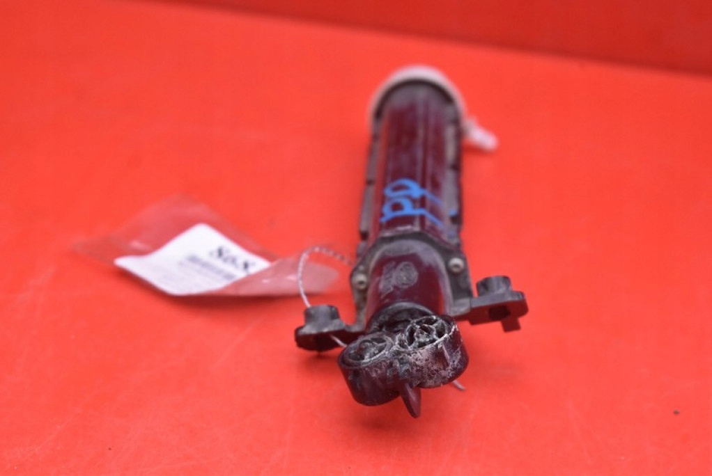 Купити Омивач фари правий volvo v60 1 i рестайлінг  r-design 13-20