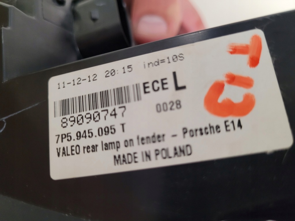 фото №9, Porsche cayenne 7p5 лампа led ліва задня задня 7p5945095t 7p5945093m
