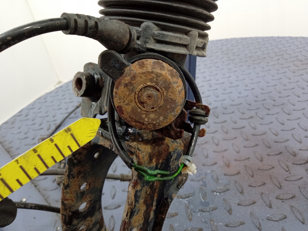 фото №8, Audi q7 4l амортизатор перед правый 7l8616040b