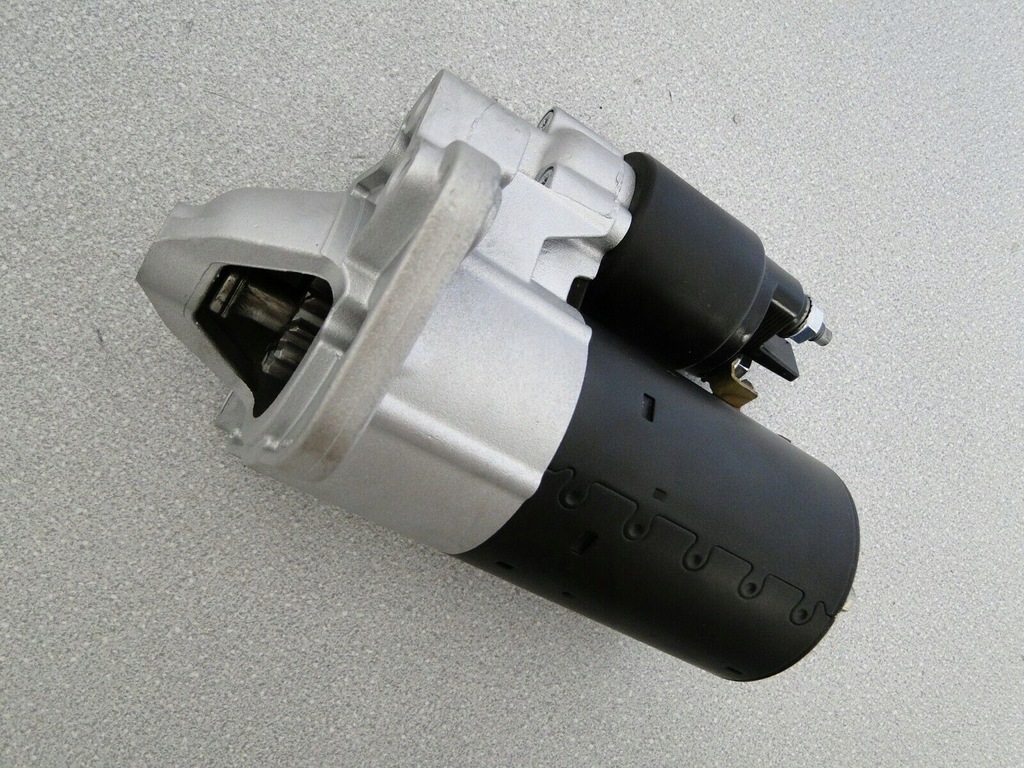 фото №1, Renault clio captur espace 0001136008 стартер