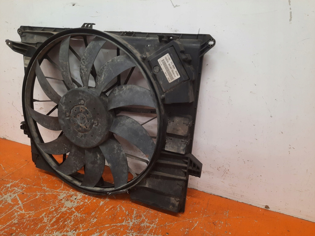 Купити Mercedes-benz ml 420 w164 05-08 вентилятор радіатора a1645000393