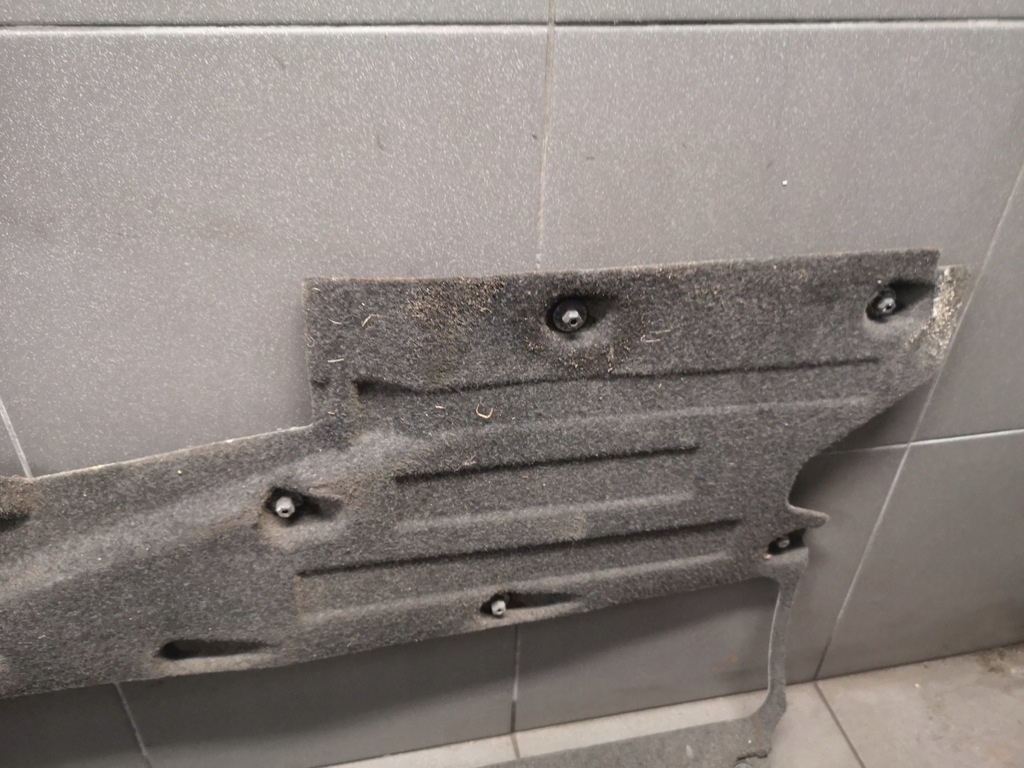 фото №6, Защита подвеска правая audi a8 d3 ii lift материал