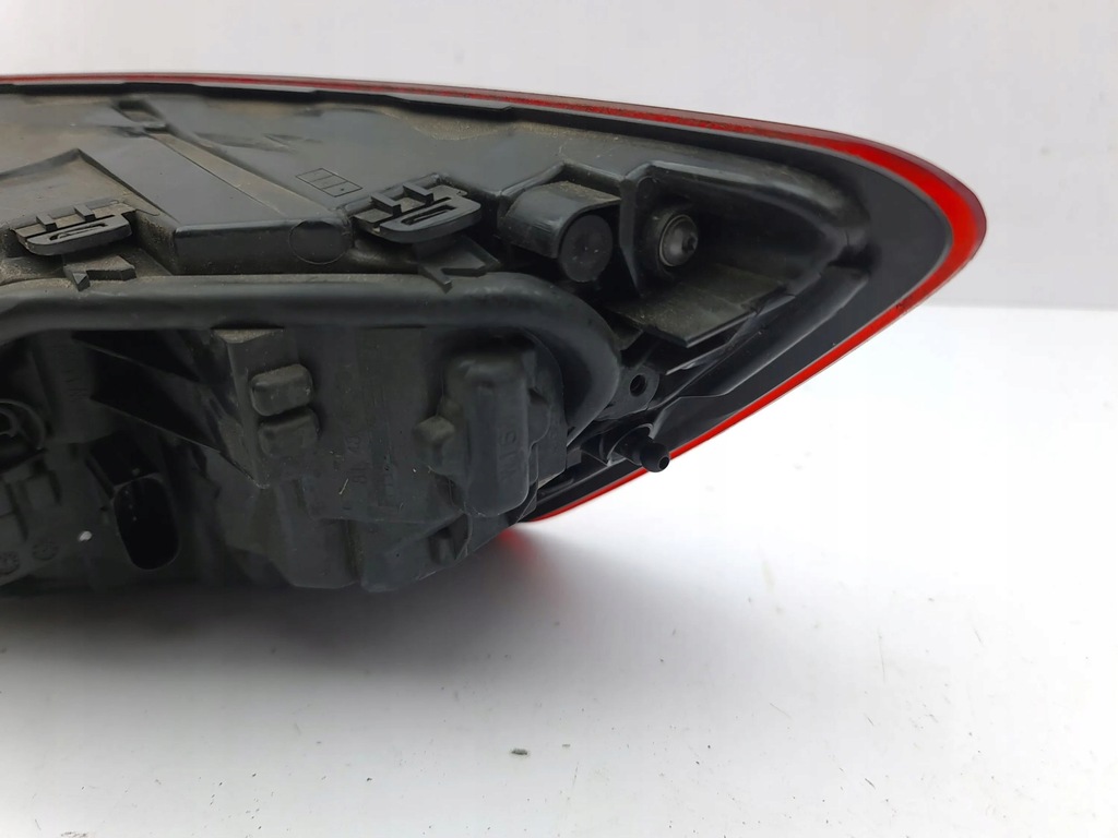 фото №12, Audi a4 s4 b9 2017 ліва сторона лампа задня