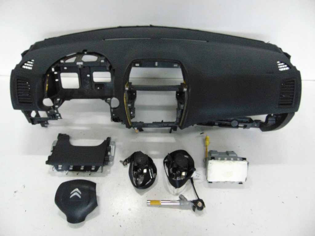 фото №1, Приборная панель консоль подушка безопасности ремни citroen c4 aircross