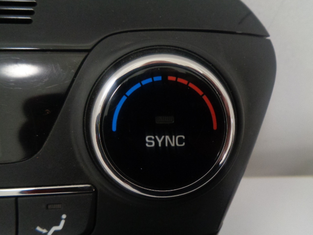 фото №3, Hyundai tucson ii панель кондиціонера 97250-d7210