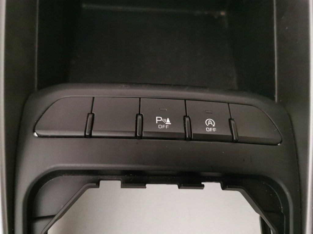 фото №1, Панель переключатель запуск стоп pdc kia rio 4 iv 2017- 93300-h8140