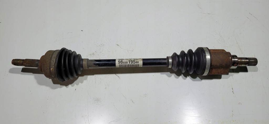 фото №1, Приводной вал левая короткий citroen c3 iii 1.2 vti механическая коробка передач