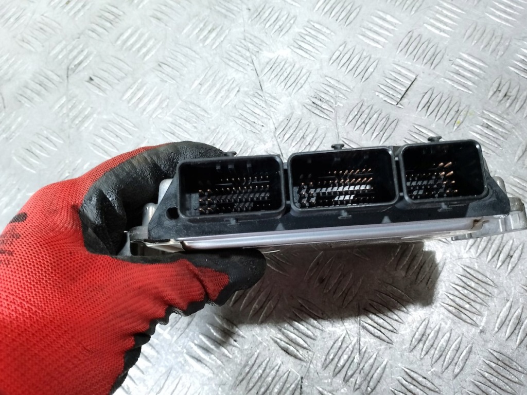 фото №3, Бортовой компьютер, блок управления renault scenic iii 237100055r 1.9 dci