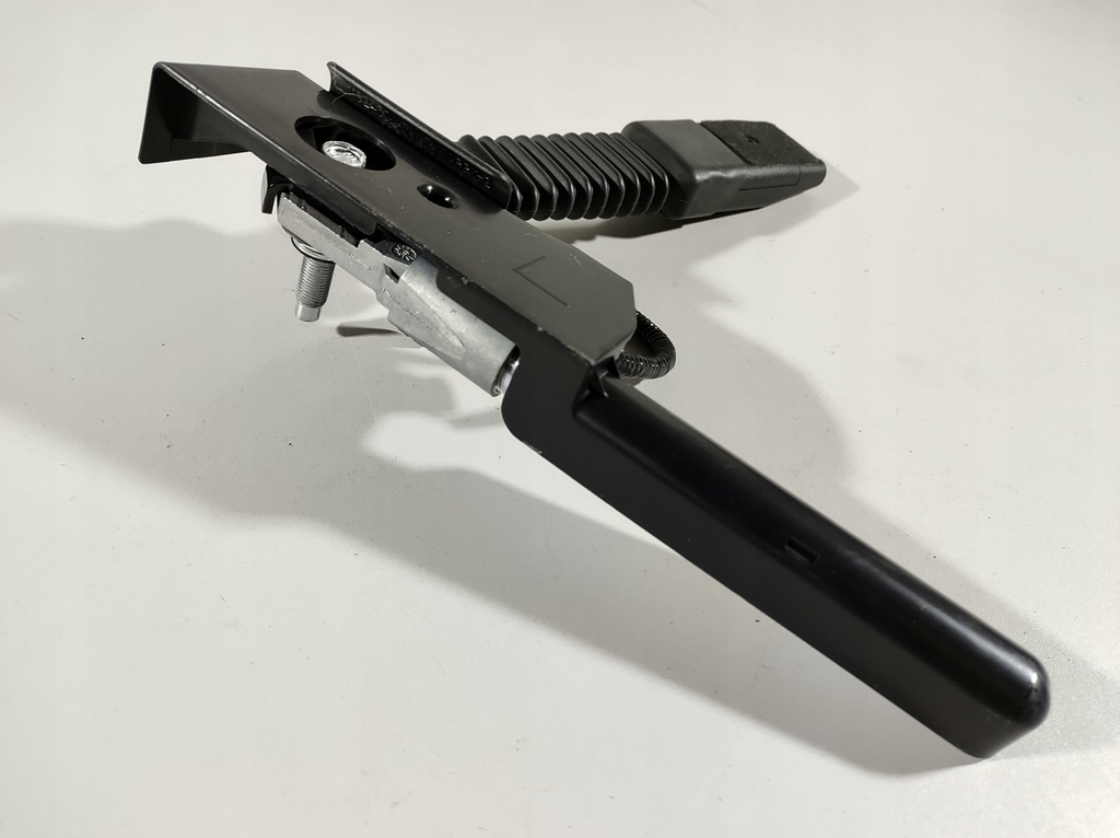 фото №10, Infiniti q50 13- патрон поперечина безопасности левый