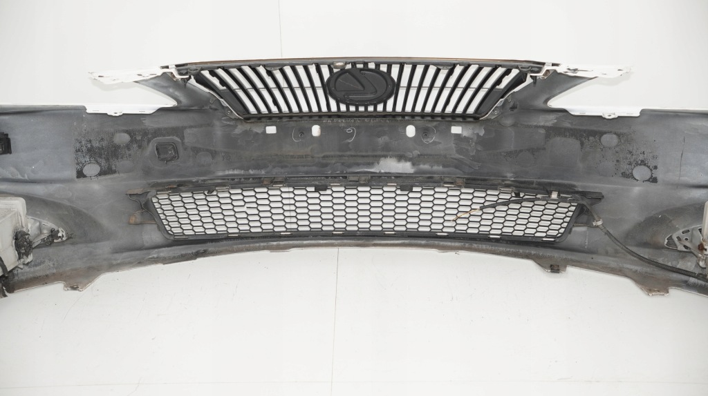 Бампер перед передний lexus is ii рестайлинг  10-13r pdc 077 Доставка