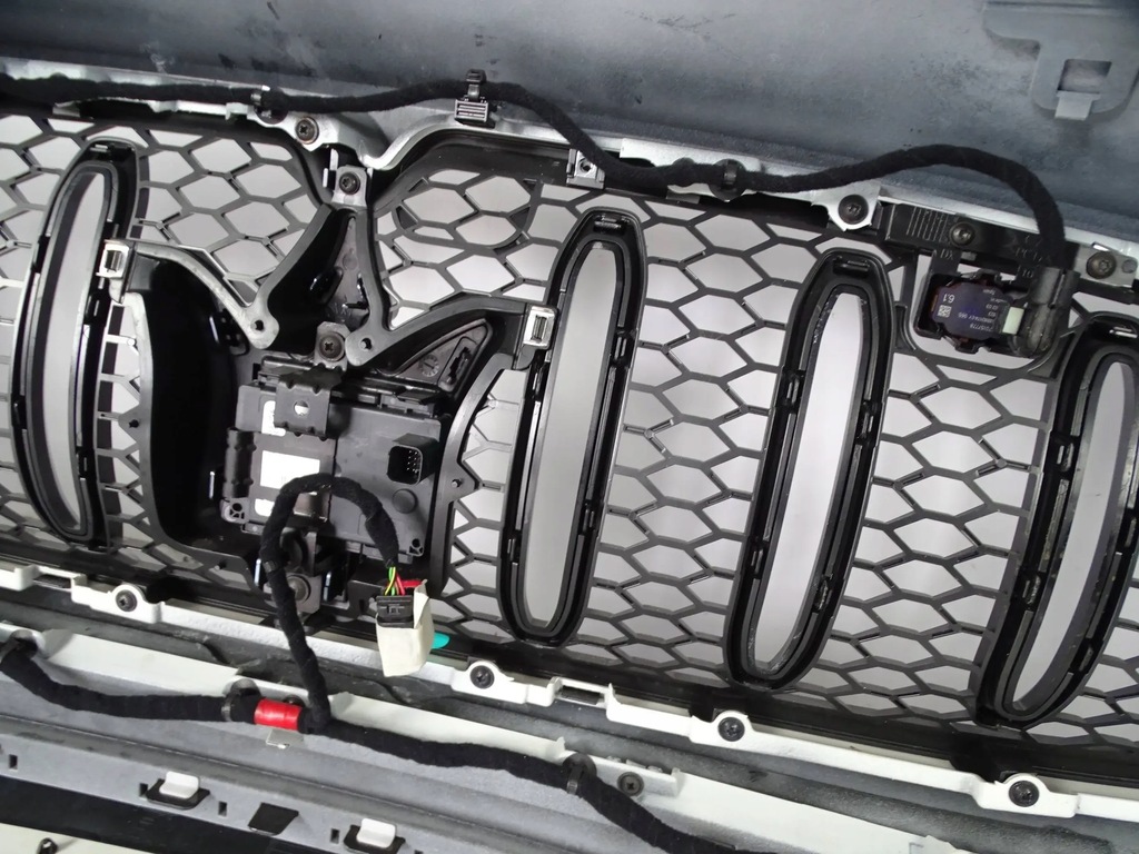 фото №12, Бампер перед передний maserati granturismo m189 trofeo