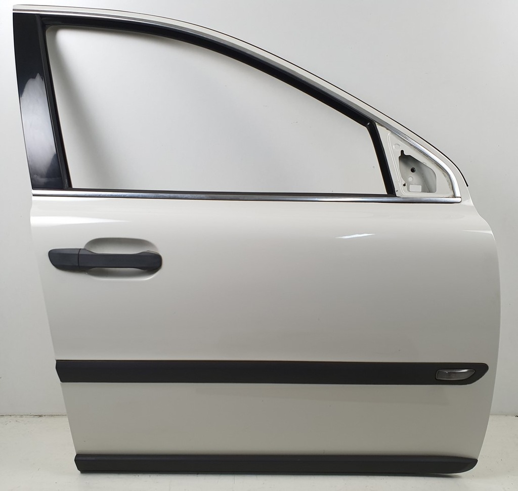 фото №1, Дверь правый перед 189 volvo xc90 i