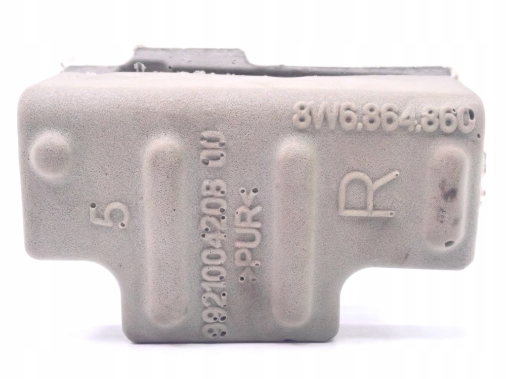 фото №1, 8w6864860 защита подающий механизм поперечина правая a5 f5 8w