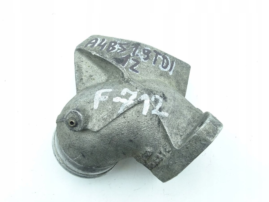 фото №1, Audi a4 b5 94-01 1.9 tdi основание клапана egr