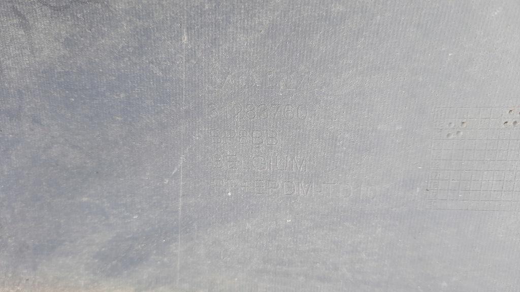 фото №11, Накладка бампера задняя volvo v40 ii 31283760